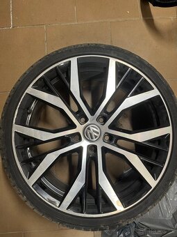 Alu disky VW GTI Santiago 5x112 R19 - 3