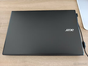 Plne funkčný - Acer Aspire E15 E5-575G-5660 - 3