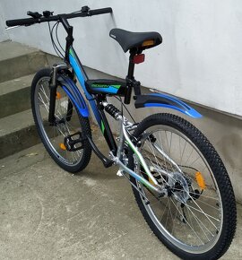 Celoodprúžený horský bicykel 18 rám 26 kolesá SHIMANO prev. - 3