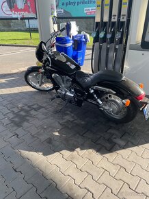 Honda Shadow 750 Spirit - 3