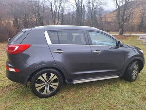 KIA SPORTAGE 2.0 CRDI 4x4 100 kw A/T automat kup.v SR - 3