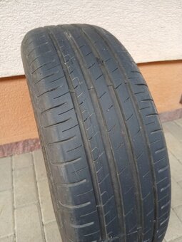 Predám pneumatiky 205/60 R16 - 3