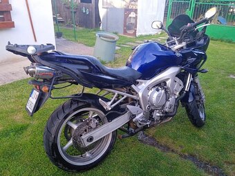 YAMAHA FAZER 600 - 3