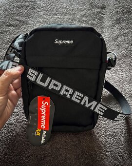 Supreme Shoulder bag SS18 čierny nový - 3