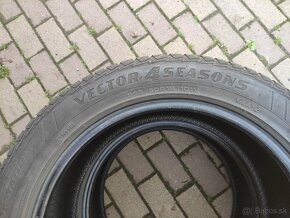 Goodyear 235/50R18 celoročné - 3