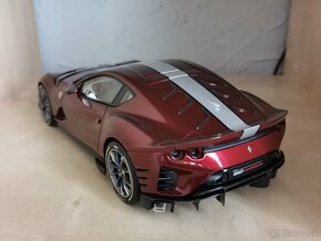 1:18 Ferrari 812 Competizione, MR Collection Models - 3