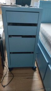 Hemnes IKEA rozkladacia posteľ plus 1 madrac plus komoda - 3