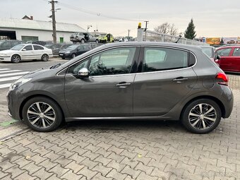 Peugeot 208 1.2 PureTech Allure Automat 47000km - 3