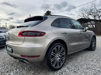 Porsche Macan Turbo - 3