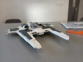 LEGO Star Wars 75348 Mandalorian Fang Fighter - 3