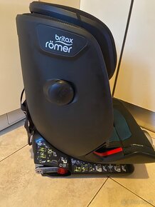 Britax Romer ADVANSAFIX IV R - 3