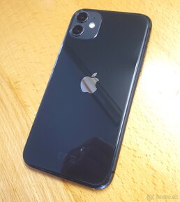 zachovalý iPhone 11 128GB čierny dobra kapacita a cena - 3