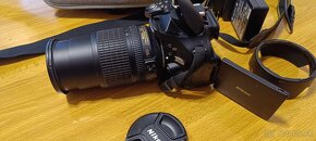 NIKON D5200 + AF-S DX 18-105 VR ED - 3