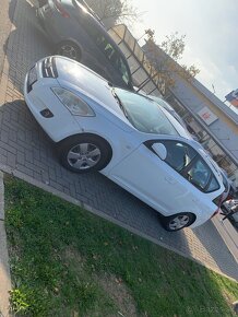 Predám Kia ceed sw 1.6 crdi - 3