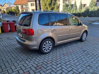 Volkswagen Touran 2.0 CR TDI - 3