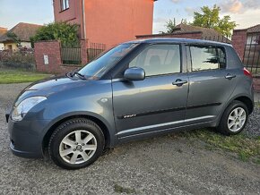 Suzuki Swift 1.3i 4x4 160 000KM - 3