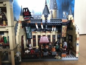 LEGO Harry Potter 75954 Rokfortská aula - 3