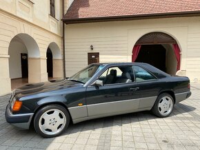 Mercedes W 124 - 3