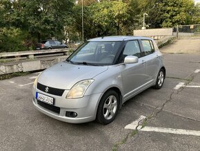 Suzuki Swift 1.3 16V GLX - 3