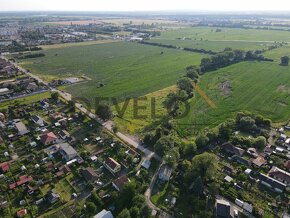 Pozemok s malou chatkou na výstavbu rodinného domu Malacký - 3