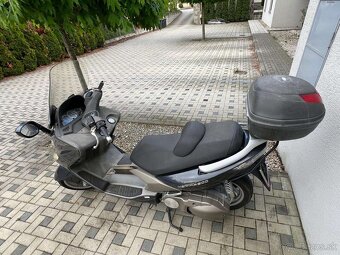 Predám Skuter KYMCO Xciting 500 - 3