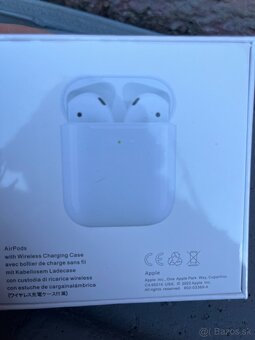 Airpods 2 - 3