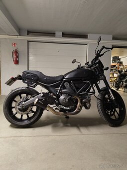 Ducati Scrambler icon 800, Leo Vince - 3