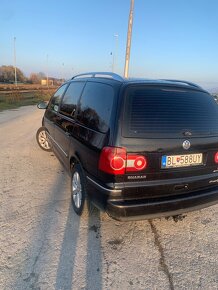 Volkswagen Sharan 1.9 TDI 4x4 Freestyle 7-miest 2007 - 3