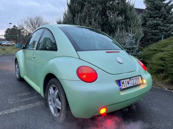 Volkswagen New Beetle - 3