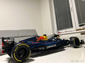 Nová stavebnice vozu F1 Red Bull 19 - 3