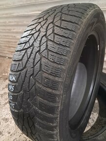 Nokian zimné 195/60/R16 - 3