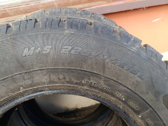 Pneu 225/77 R16C Goodyear Cargo ultra grip - 3