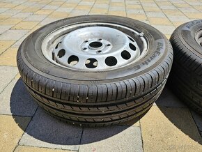 Yokohama 205/55 R16 - 3