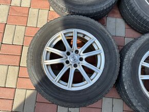 Predám elektróny KIA 5x114,3 235/65R17 - 3