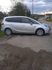 Opel zafira tourer 7miestne 2012 - 3