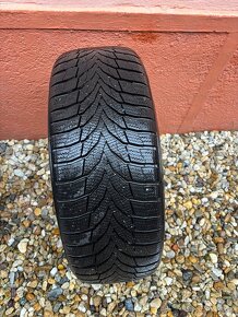 205/45R17 - 3