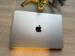 MacBook Air M2 8/256GB - 3