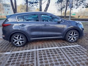 Kia Sportage 2,0 CRDi ■ PLNÁ VÝBAVA - 3