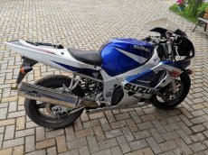 SUZUKI GSXR 600 K1-K3 Na ND - 3