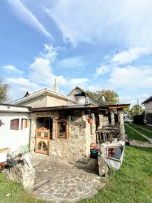 Znížená cena Na predaj štýlový rodinný dom v obci Slovenské  - 3