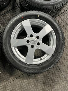 205/55 R16 Nokian, 5x108 Dezent - 3