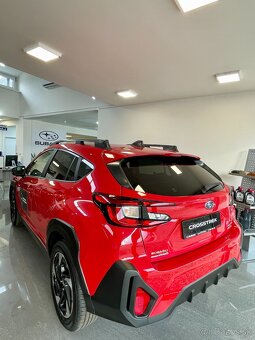 Subaru Crosstrek 2,0i-MHEV CVT -  STYLE XTRA red - 3