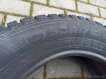 Zimné pneu Nokian Hakkapelitta CR4 215/60 R17C - 3