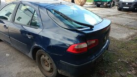 Rozpredám Renault laguna 2 1,9dci 79kw - 3