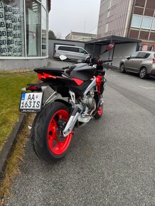 Aprilia Tuono 660 - 3