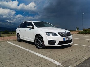 Škoda Octavia Combi RS 2.0 TDI 135kW - 3