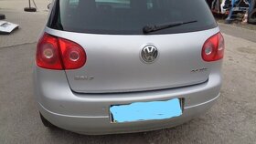 vw volkswagen golf 5 2,0tdi 103k rozpredám na náhradné diely - 3