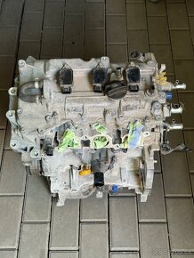 Motor + převodovka Nissan 1.2i HR12 - 3