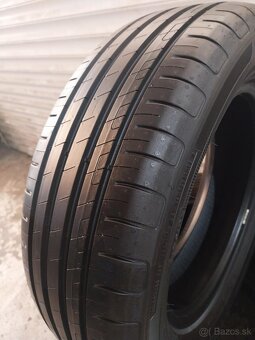 Goodyear letné 205/60/R16 - 3