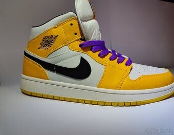 Nike air Jordan 1 Mid SE "Lakers" - 3